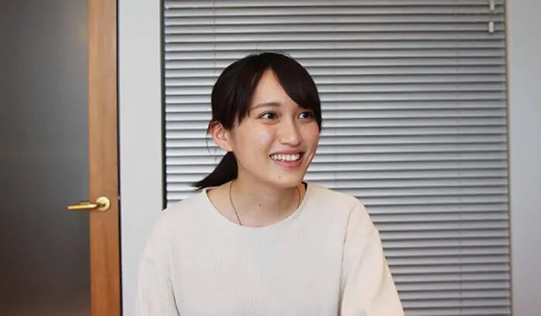株式会社グローバルエージェンツのインタビューで話す女性